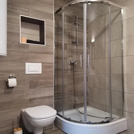 Mountain Bloom Golte Appartement