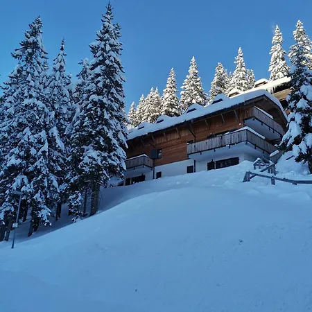 Mountain Bloom Golte Appartement Mozirje